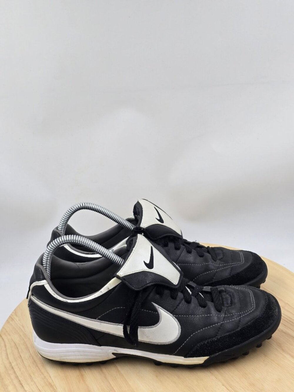 2007 Nike Tiempo Mystic Turf Plus Leather Mens Sz 8.5 Soccer Shoes Football